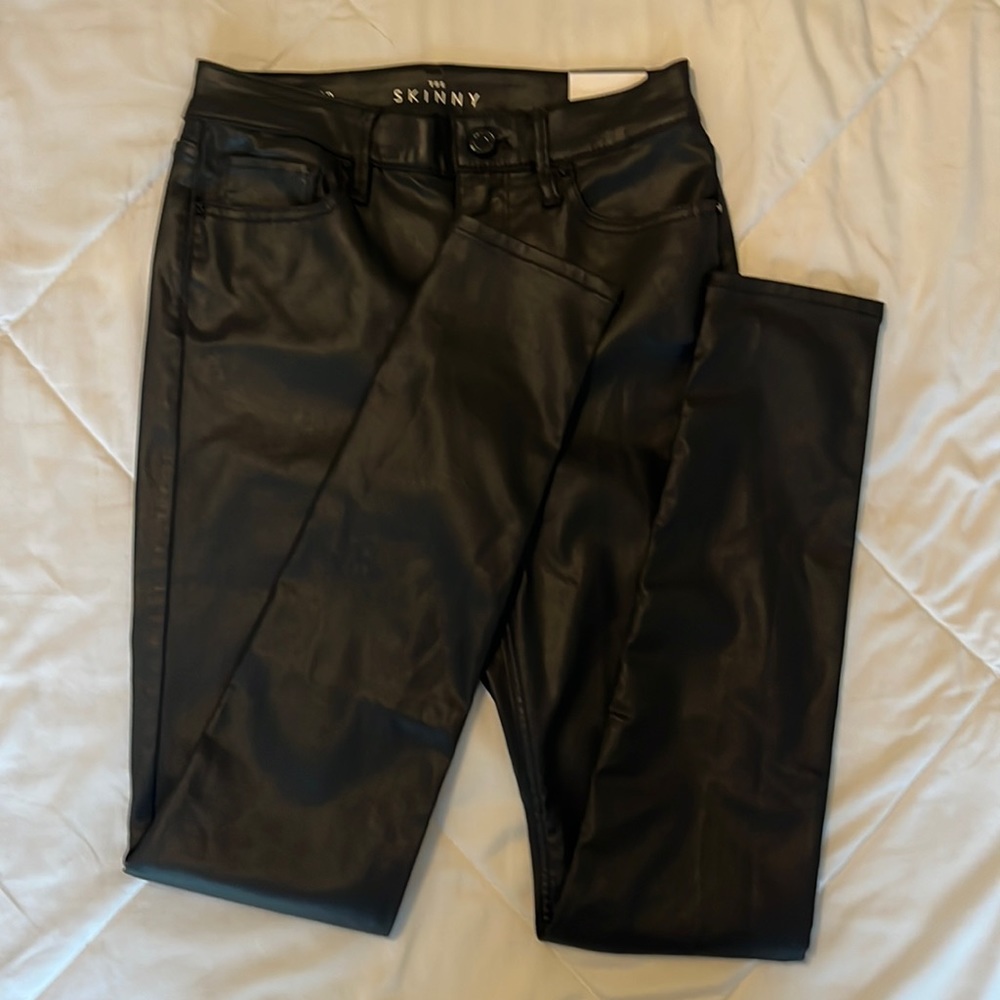 White House Black market high-rise coated skinny jean, 00
